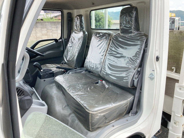 日野デュトロ平ボディ小型（2t・3t）[写真25]