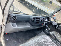 日野デュトロ平ボディ小型（2t・3t）[写真27]