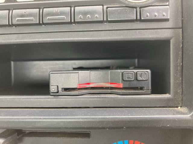 日野デュトロ平ボディ小型（2t・3t）[写真30]