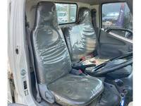 日野デュトロ平ボディ小型（2t・3t）[写真29]