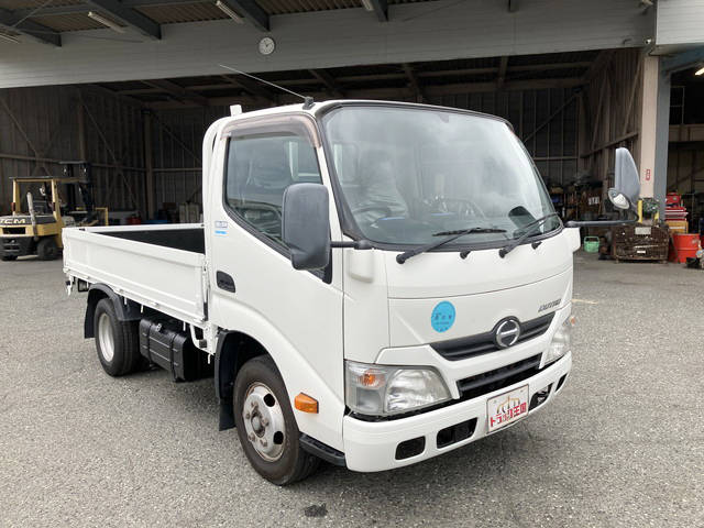 日野デュトロ平ボディ小型（2t・3t）[写真03]