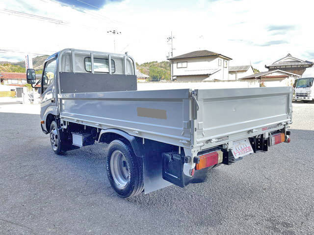 日野デュトロ平ボディ小型（2t・3t）[写真04]