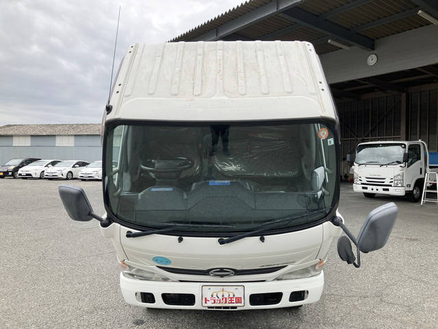 日野デュトロ平ボディ小型（2t・3t）[写真08]