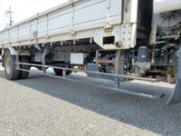 いすゞフォワード平ボディ中型（4t）[写真16]