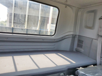 いすゞフォワード平ボディ中型（4t）[写真35]