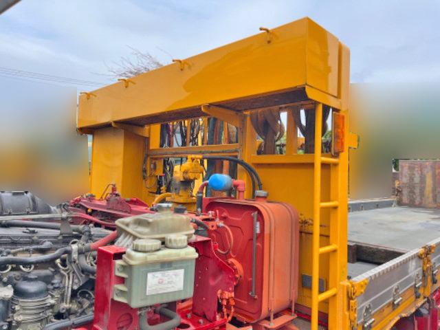 三菱ふそうスーパーグレートセーフティローダー大型（10t）[写真16]