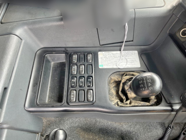 三菱ふそうスーパーグレートセーフティローダー大型（10t）[写真33]