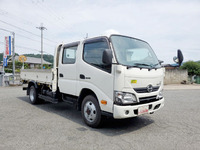 日野デュトロダブルキャブ（Wキャブ）小型（2t・3t）[写真03]