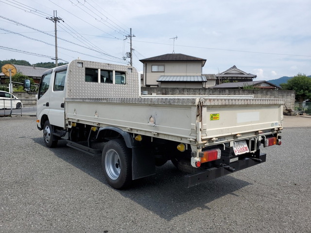 日野デュトロダブルキャブ（Wキャブ）小型（2t・3t）[写真04]