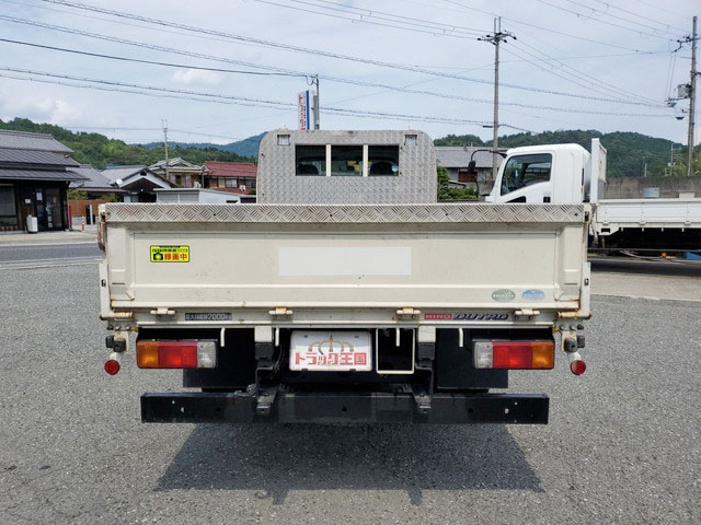 日野デュトロダブルキャブ（Wキャブ）小型（2t・3t）[写真08]
