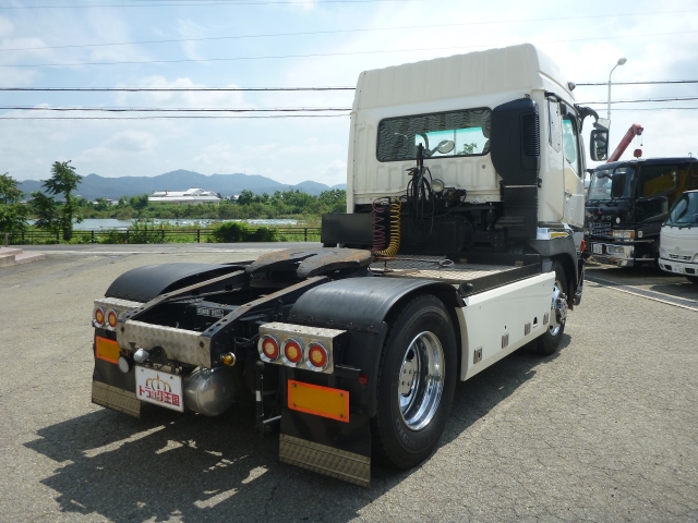 三菱ふそうスーパーグレートトレーラーヘッド（トラクターヘッド）大型（10t）[写真02]