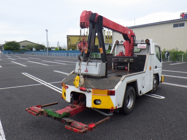 三菱ふそうキャンターレッカー車小型（2t・3t）[写真02]