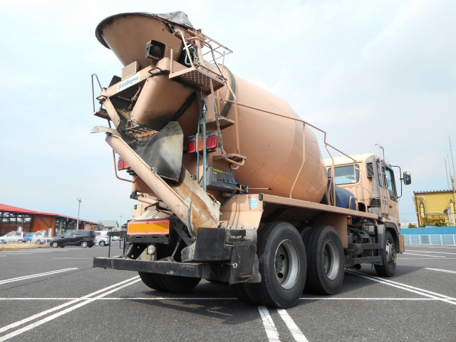 日野プロフィアミキサー車（コンクリートミキサー）大型（10t）[写真02]