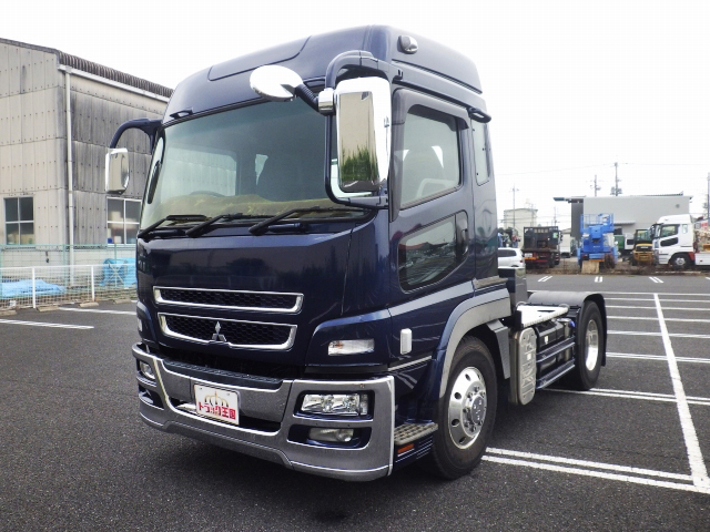 三菱ふそうスーパーグレートトレーラーヘッド（トラクターヘッド）大型（10t）[写真01]