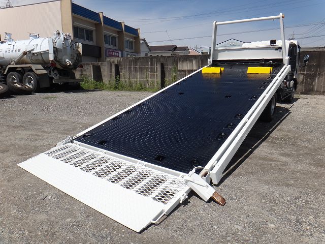 いすゞエルフセーフティローダー小型（2t・3t）[写真02]