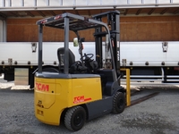 TCMフォークリフト[写真02]