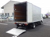 いすゞエルフアルミバン小型（2t・3t）[写真02]