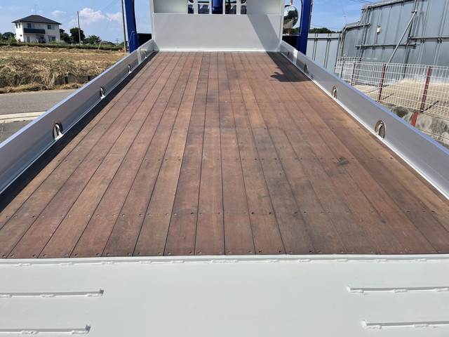 三菱ふそうファイターセルフクレーン4段増トン（6t・8t）[写真11]