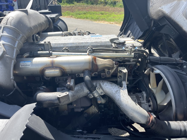 三菱ふそうファイターセルフクレーン4段増トン（6t・8t）[写真27]