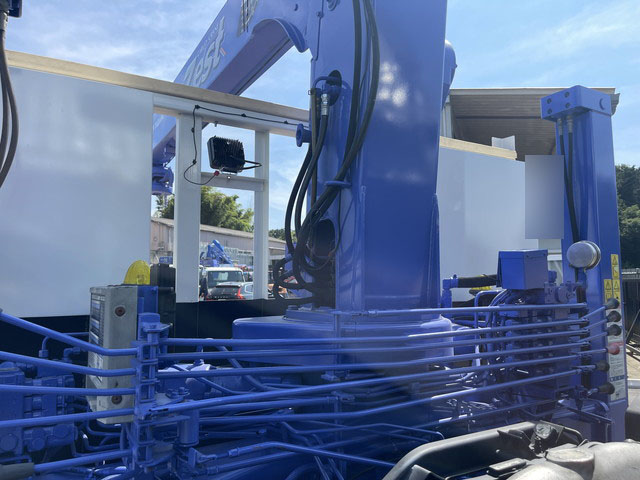 三菱ふそうファイターセルフクレーン4段増トン（6t・8t）[写真28]