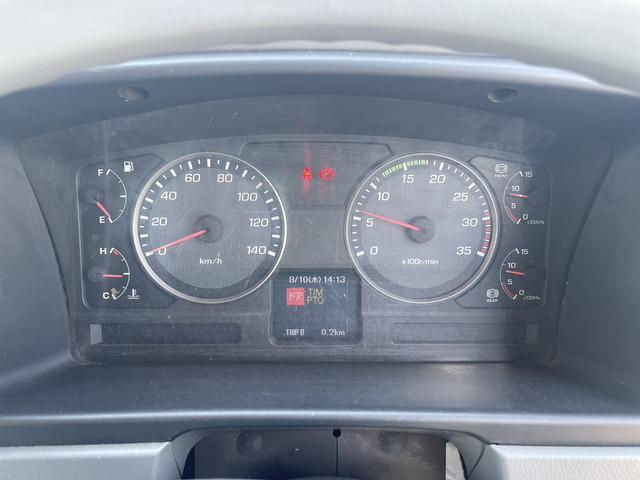 三菱ふそうファイターセルフクレーン4段増トン（6t・8t）[写真35]