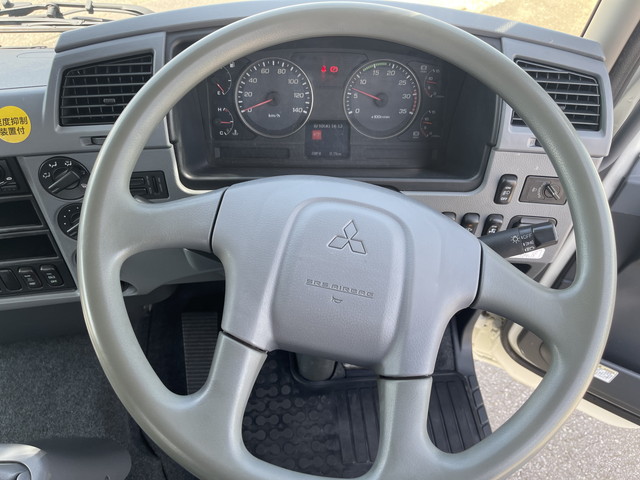 三菱ふそうファイターセルフクレーン4段増トン（6t・8t）[写真36]