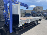 三菱ふそうファイターセルフクレーン4段増トン（6t・8t）[写真06]