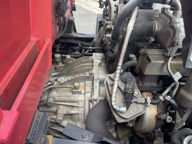 三菱ふそうキャンタークレーン3段小型（2t・3t）[写真24]