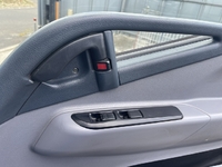 三菱ふそうキャンタークレーン3段小型（2t・3t）[写真35]