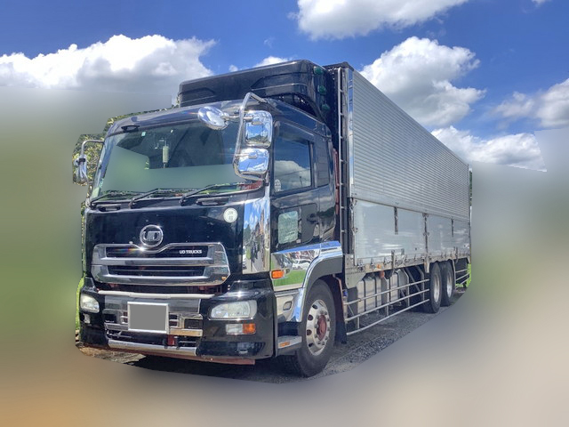 UDトラックスクオン冷蔵冷凍ウイング大型（10t）[写真04]