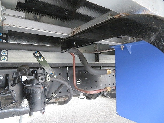 日野デュトロ冷凍車（冷蔵車）小型（2t・3t）[写真36]