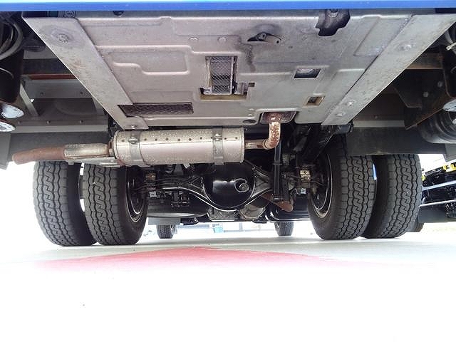 いすゞエルフ移動販売車小型（2t・3t）[写真28]