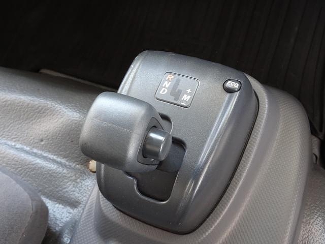 いすゞエルフ移動販売車小型（2t・3t）[写真34]