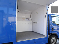 いすゞエルフ移動販売車小型（2t・3t）[写真06]