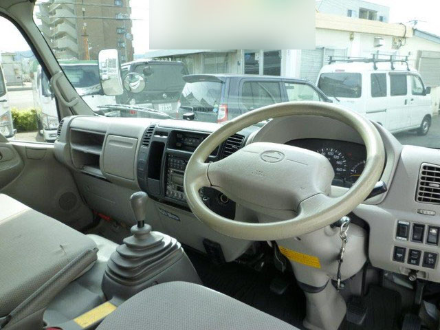 日野デュトロアルミウイング小型（2t・3t）[写真11]