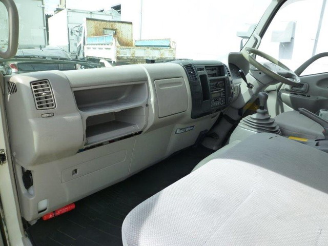 日野デュトロアルミウイング小型（2t・3t）[写真12]