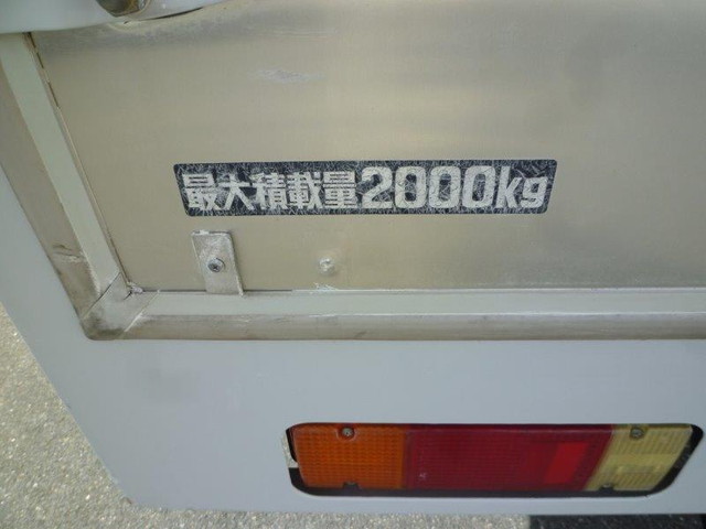 日野デュトロアルミウイング小型（2t・3t）[写真38]