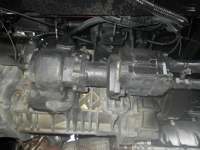 いすゞエルフセーフティローダー小型（2t・3t）[写真18]