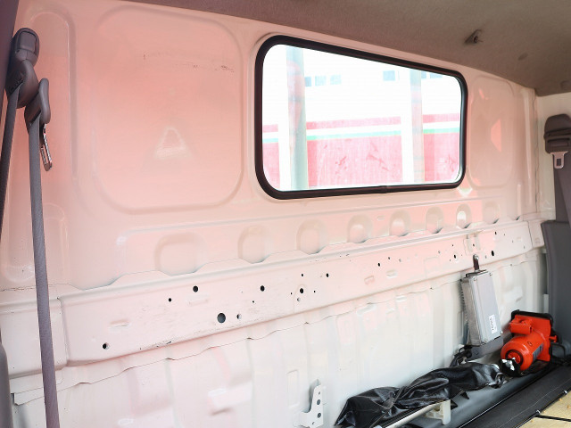 日野デュトロ平ボディ小型（2t・3t）[写真19]