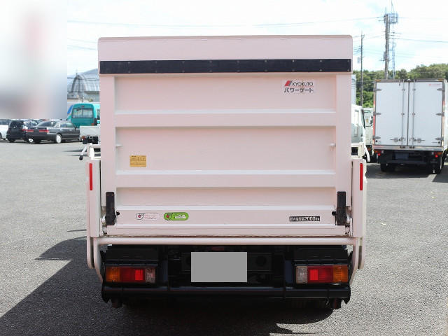 日野デュトロ平ボディ小型（2t・3t）[写真06]