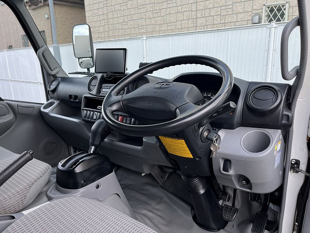 トヨタダイナアルミバン小型（2t・3t）[写真22]