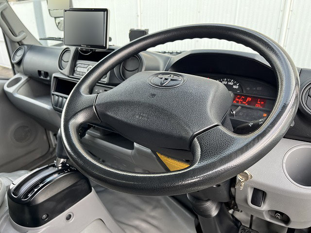 トヨタダイナアルミバン小型（2t・3t）[写真23]