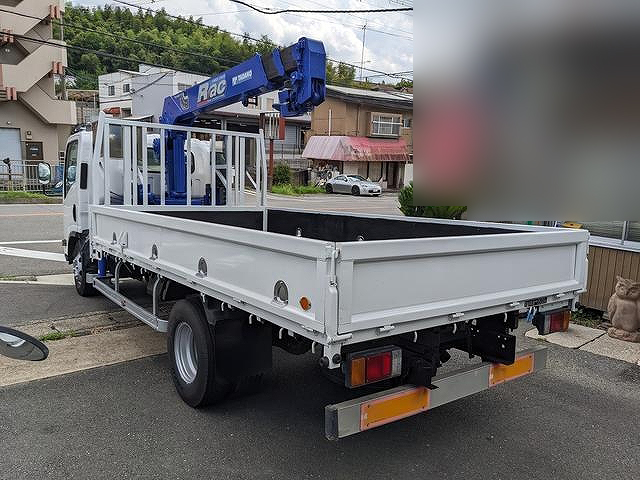 マツダタイタンクレーン3段小型（2t・3t）[写真02]