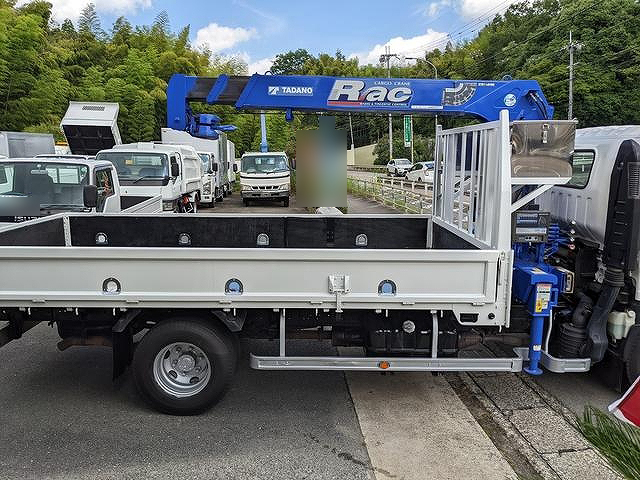 マツダタイタンクレーン3段小型（2t・3t）[写真05]