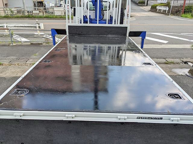 マツダタイタンクレーン3段小型（2t・3t）[写真08]