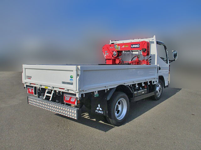 三菱ふそうキャンタークレーン付小型（2t・3t）[写真02]