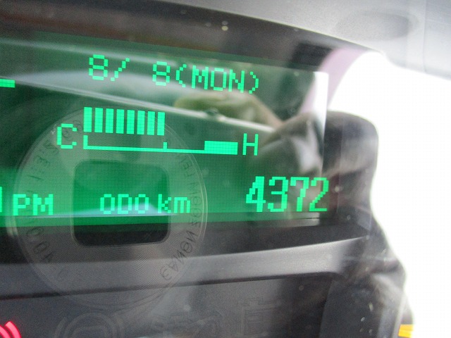 三菱ふそうキャンタークレーン付小型（2t・3t）[写真07]