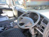 三菱ふそうファイターセルフローダー増トン（6t・8t）[写真10]