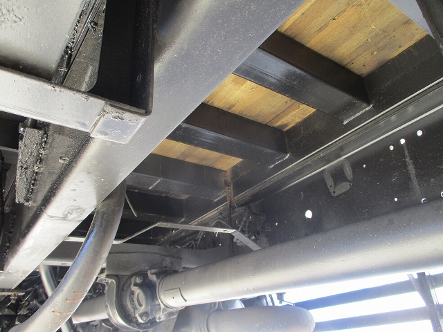 三菱ふそうファイターセルフローダー増トン（6t・8t）[写真16]