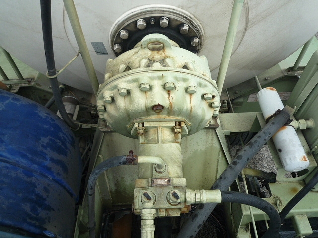 日野プロフィアミキサー車（コンクリートミキサー）大型（10t）[写真10]